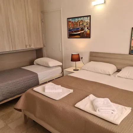 Camere Al Mare-2